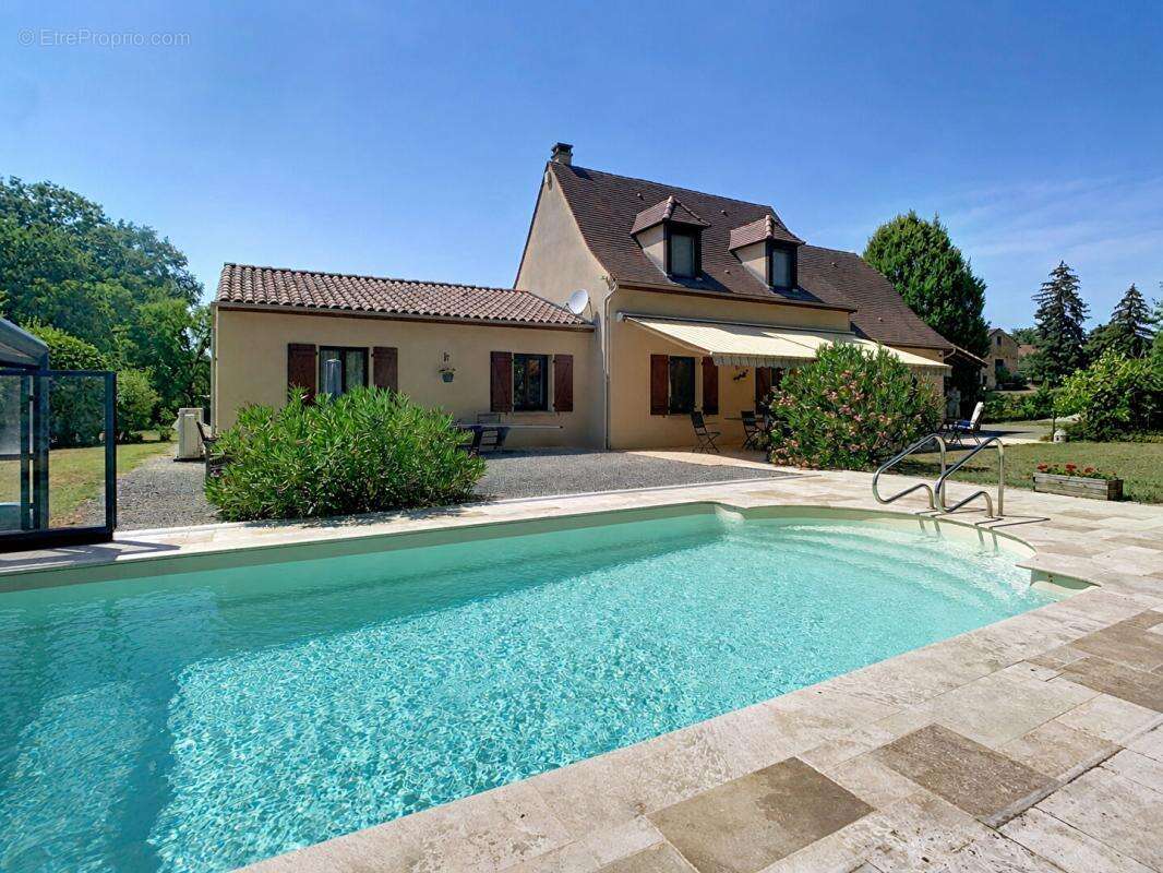 Belle maison contemporaine avec 5 chambres et piscine - photo 2