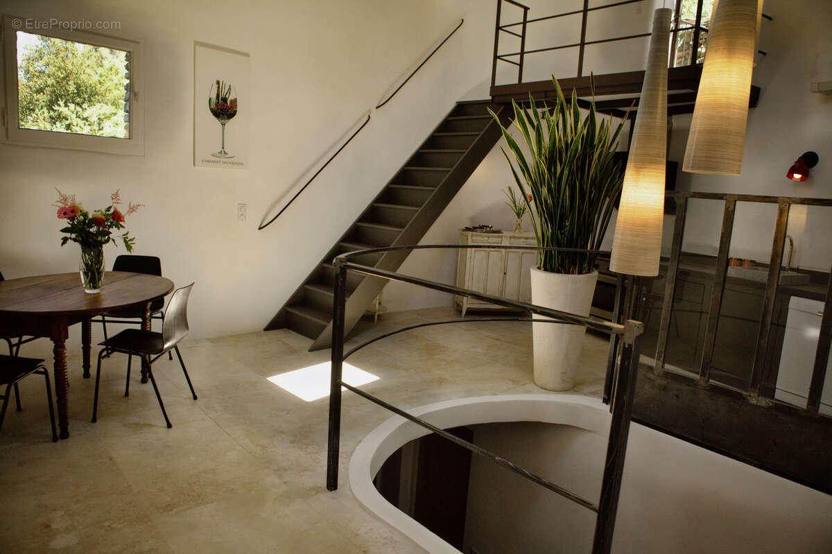 Propriete 350 m 2 - photo 8