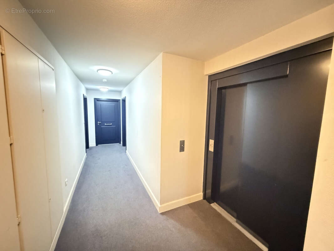 Appartement à SAINT-MARTIN-LE-VINOUX