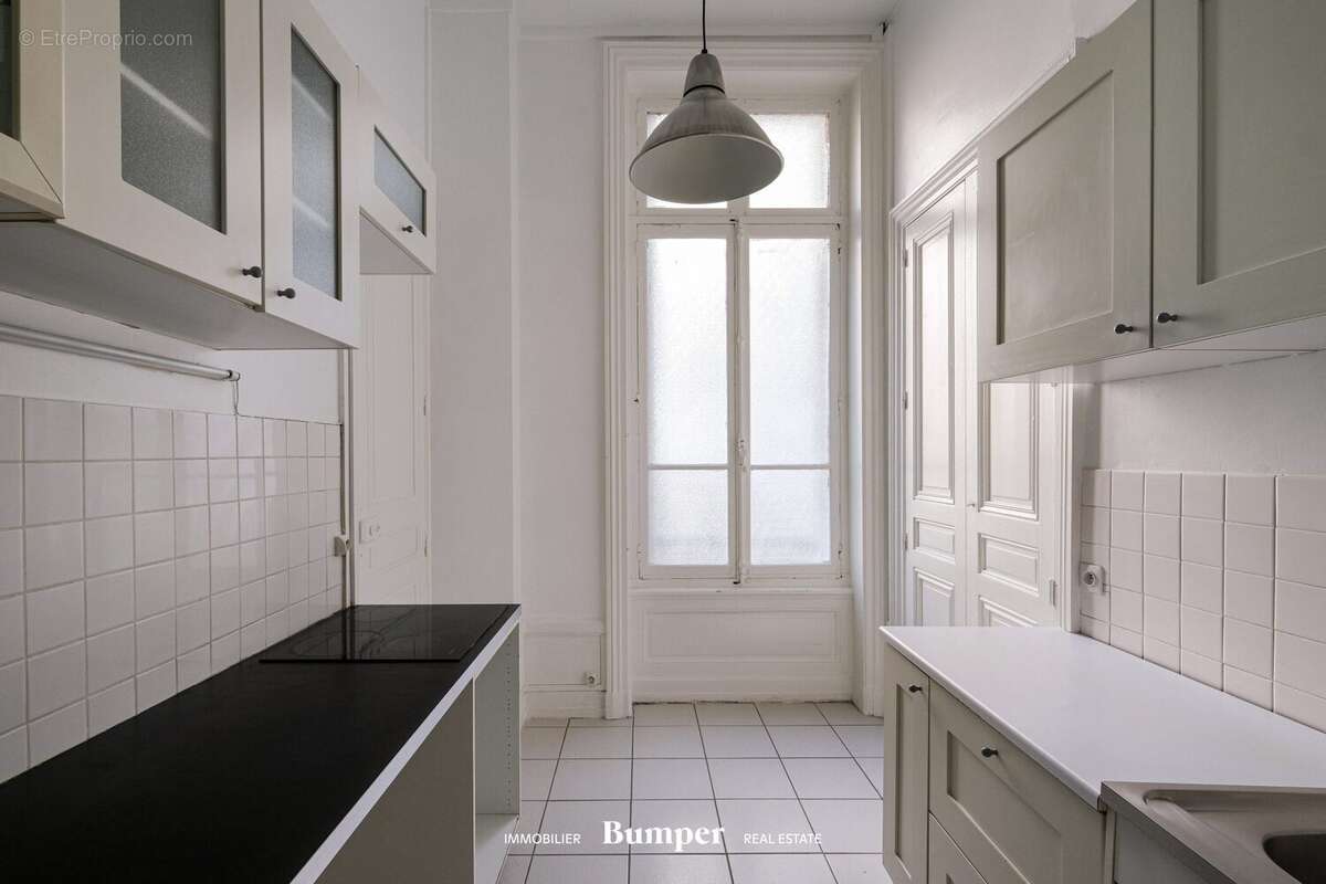 Appartement à LYON-6E