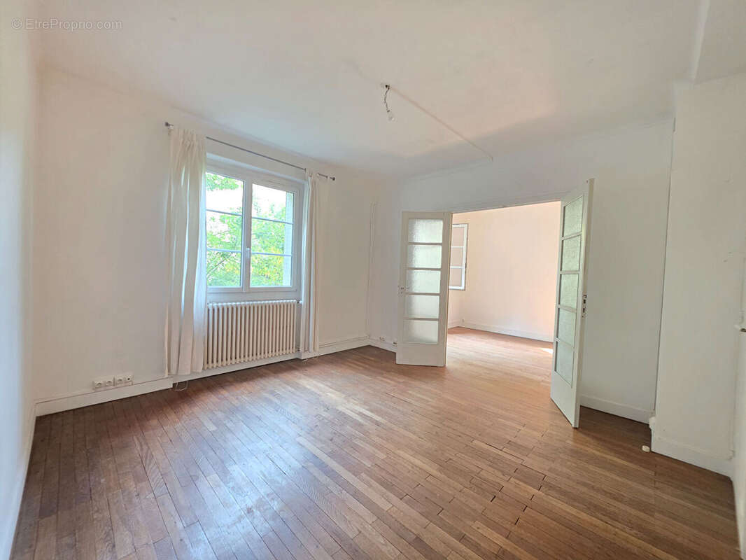 Appartement Dijon 3 pièce(s) 61.88 M2 - photo 2