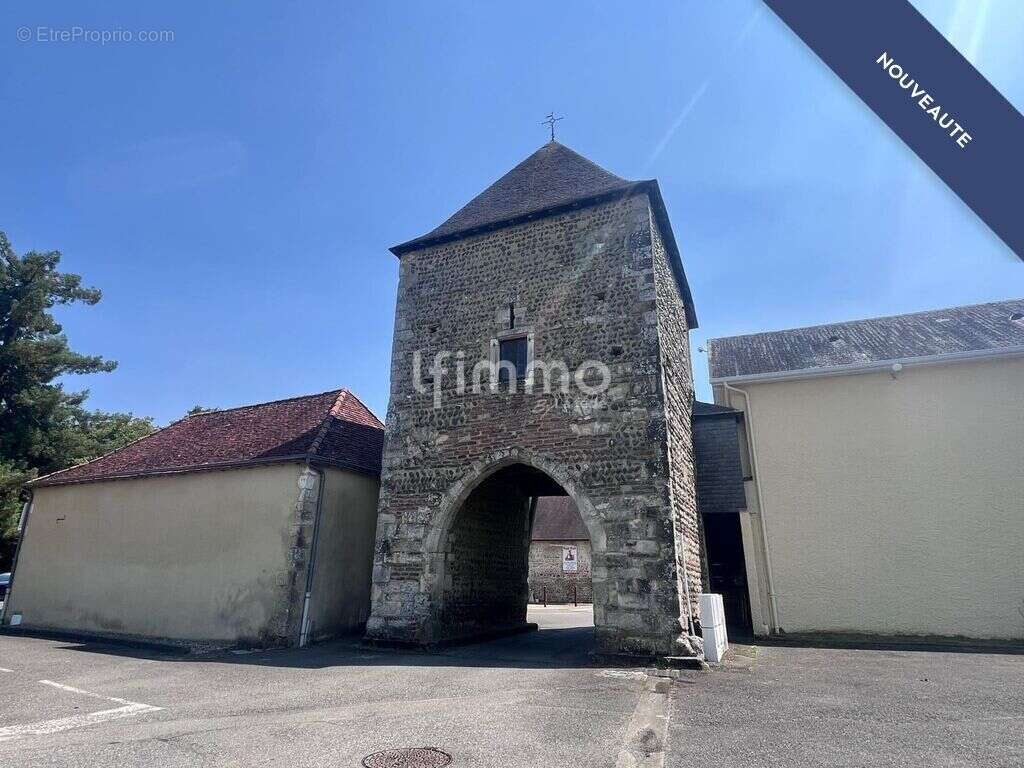 Terrain constructible (Lot 1) de 573 m² - photo 2