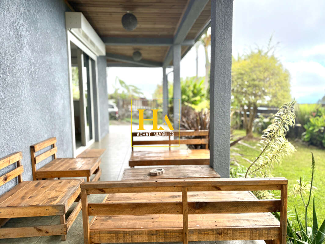 Maison à LES AVIRONS