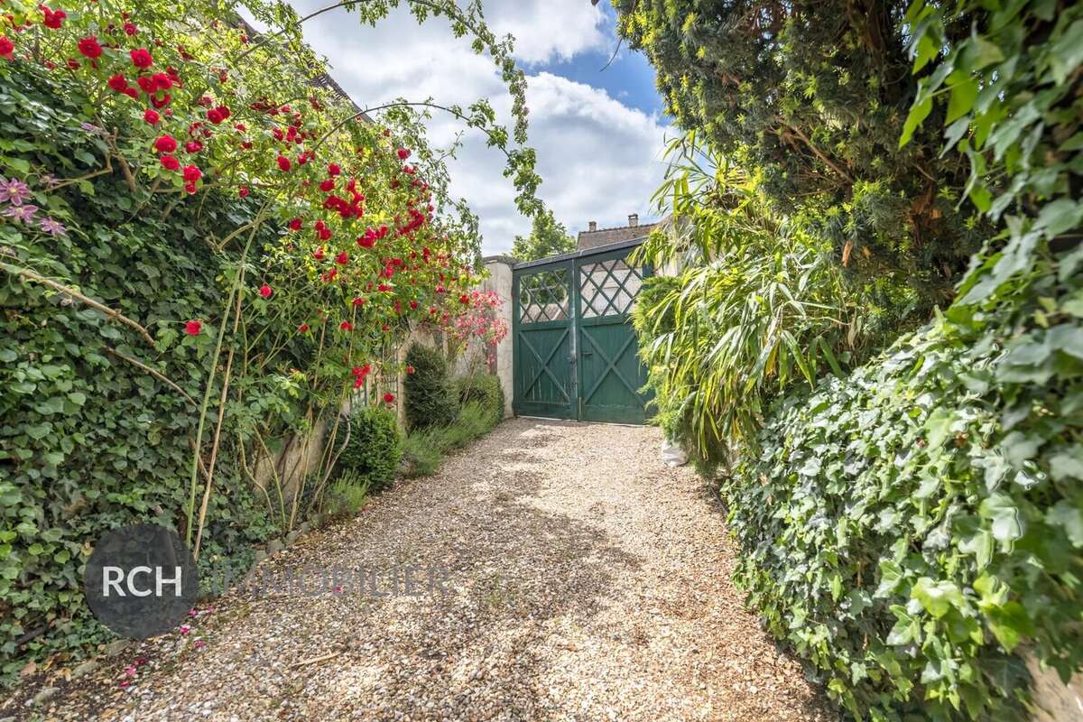 Maison à MONTFORT-L'AMAURY