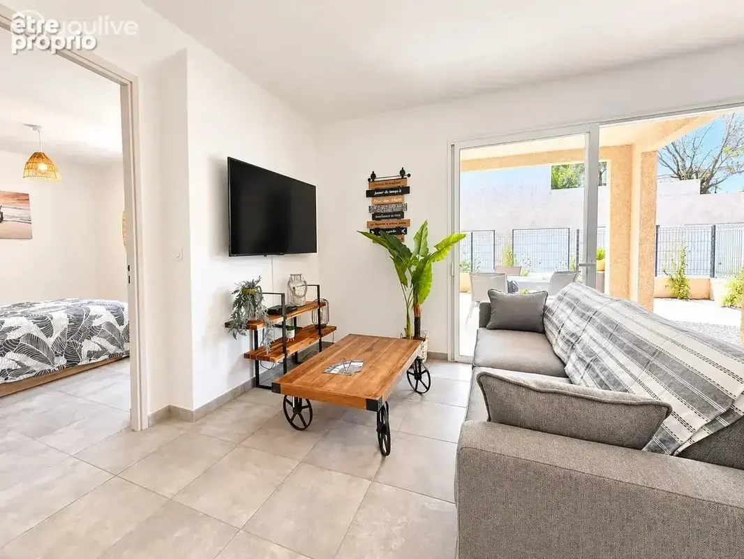Proche de cervione – charmant t2 meublé avec jardin privatif et terrasse - photo 9