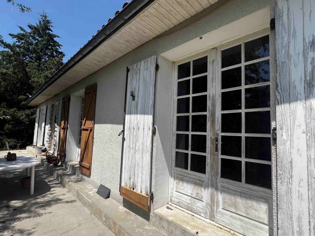 Maison 152 m² à Chirac  - photo 4