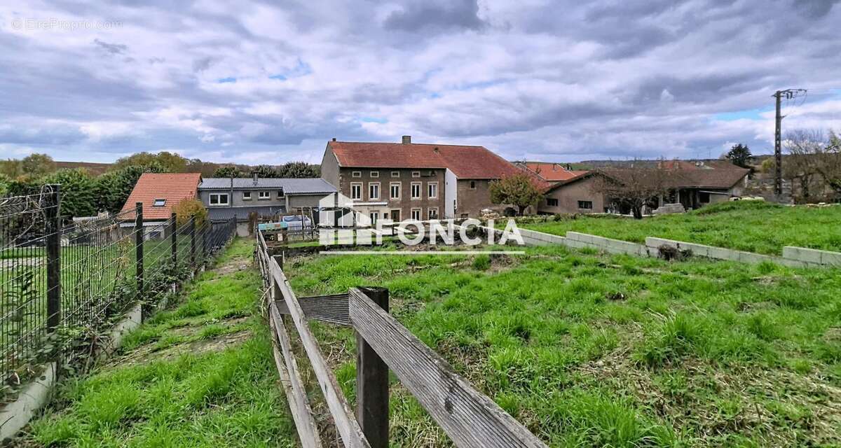 Maison à TUCQUEGNIEUX