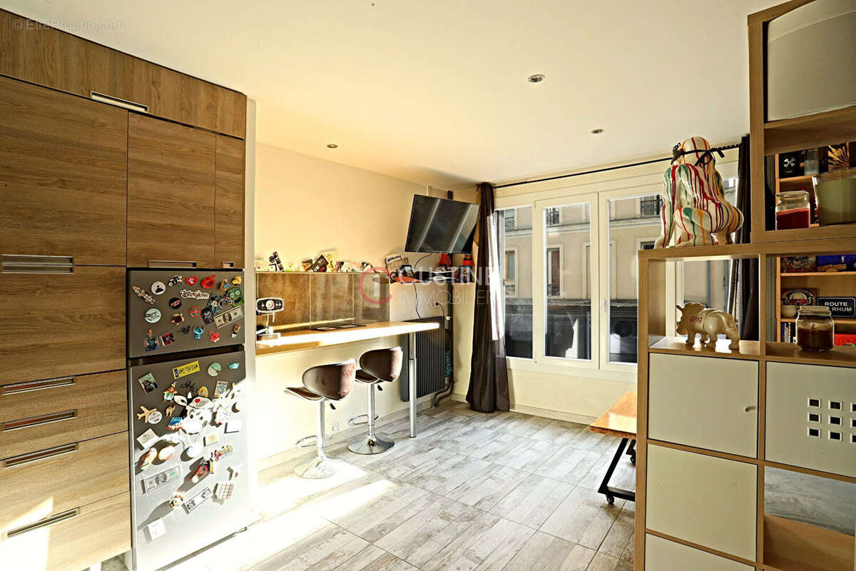 Appartement à PARIS-18E