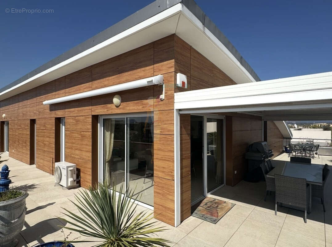 Appartement à FREJUS