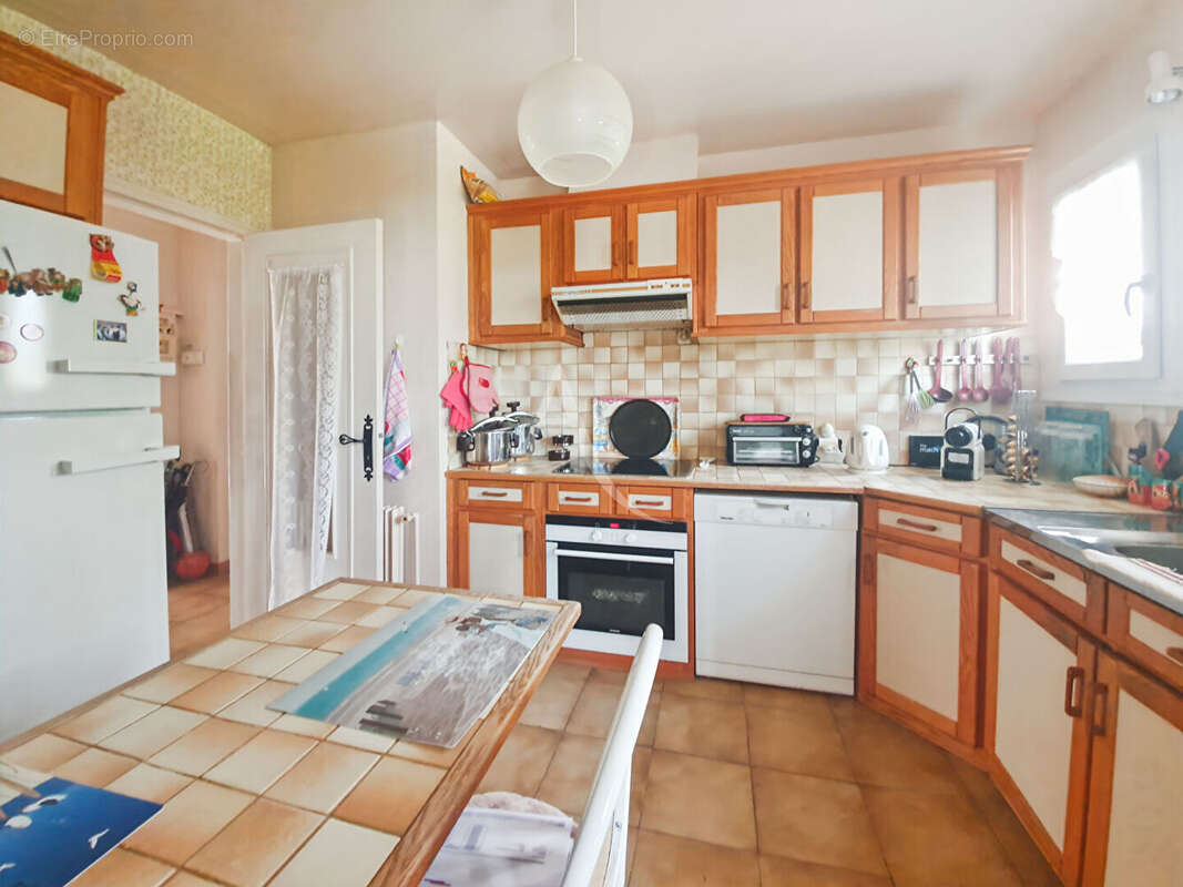 Maison à OINVILLE-SUR-MONTCIENT