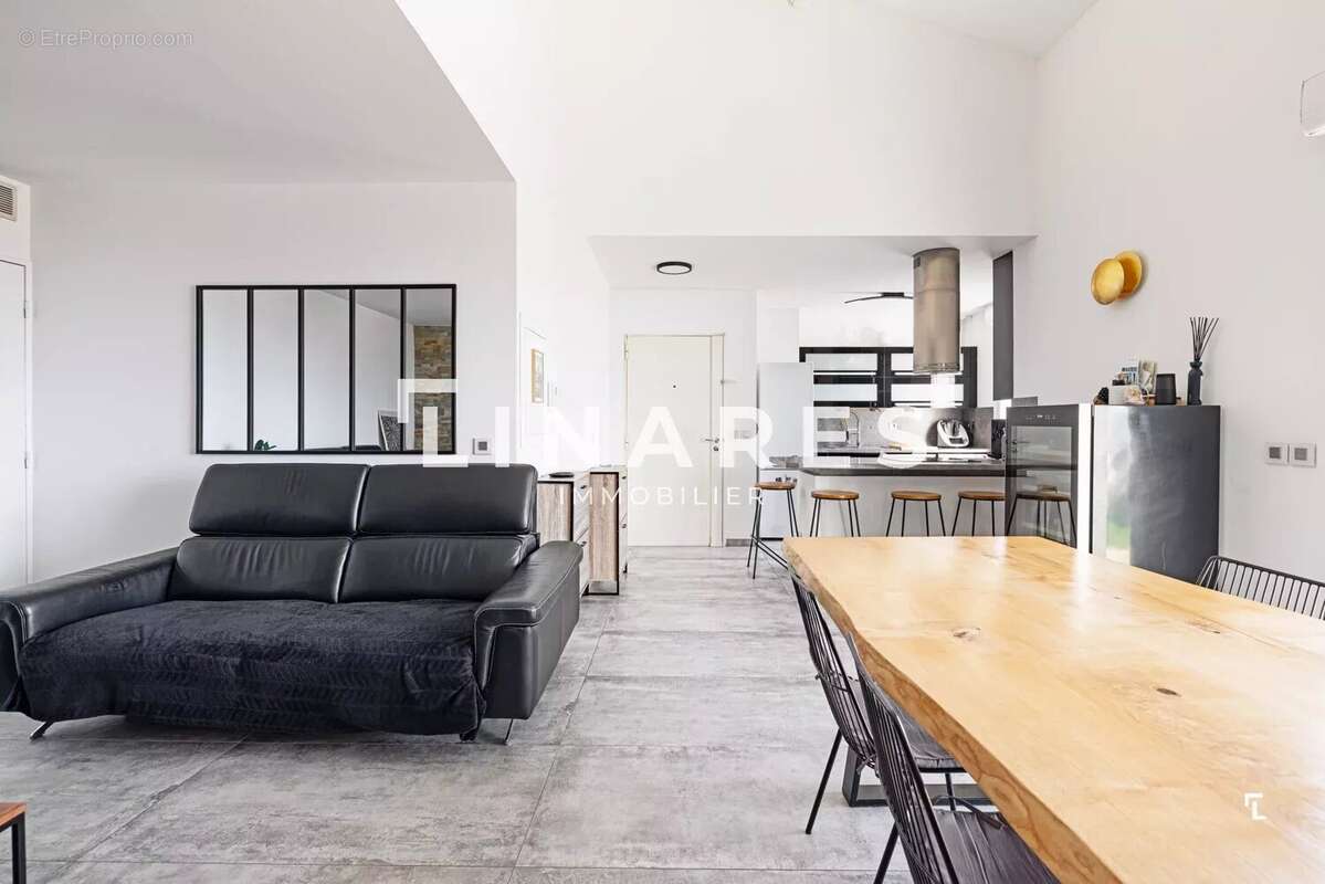 Appartement à MARSEILLE-9E