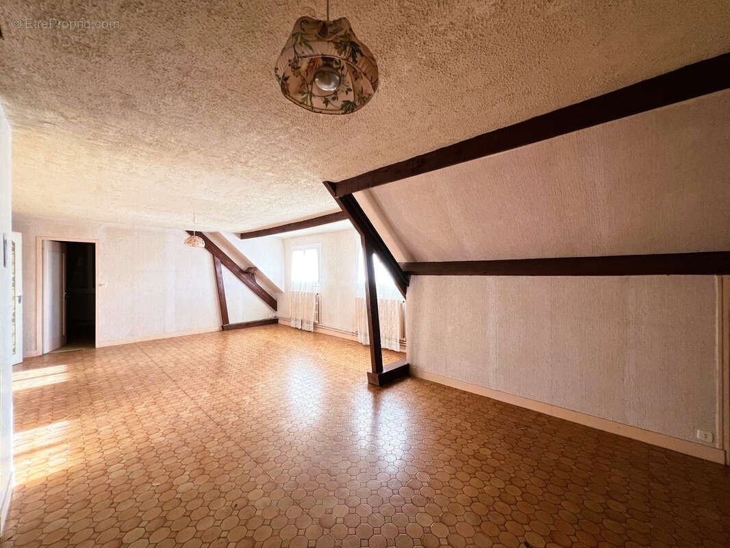 Maison à CHARTRES