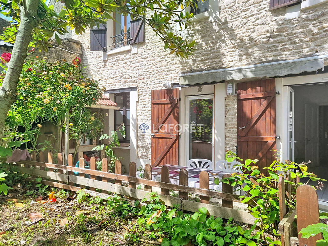Maison à SAINT-AUBIN-SUR-MER