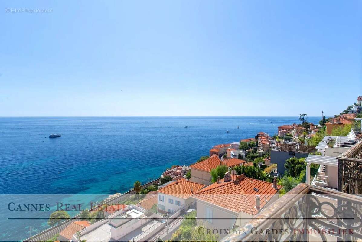 Appartement à ROQUEBRUNE-CAP-MARTIN