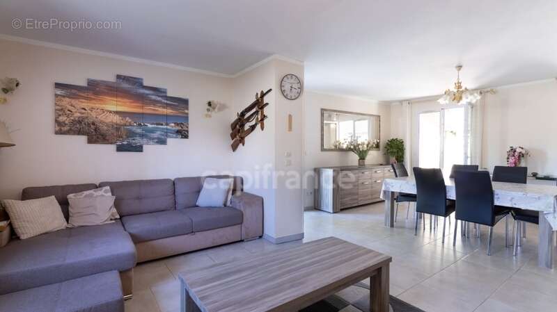 Maison à vendre 3 pièces LA ROQUEBRUSSANNE (83) - photo 6