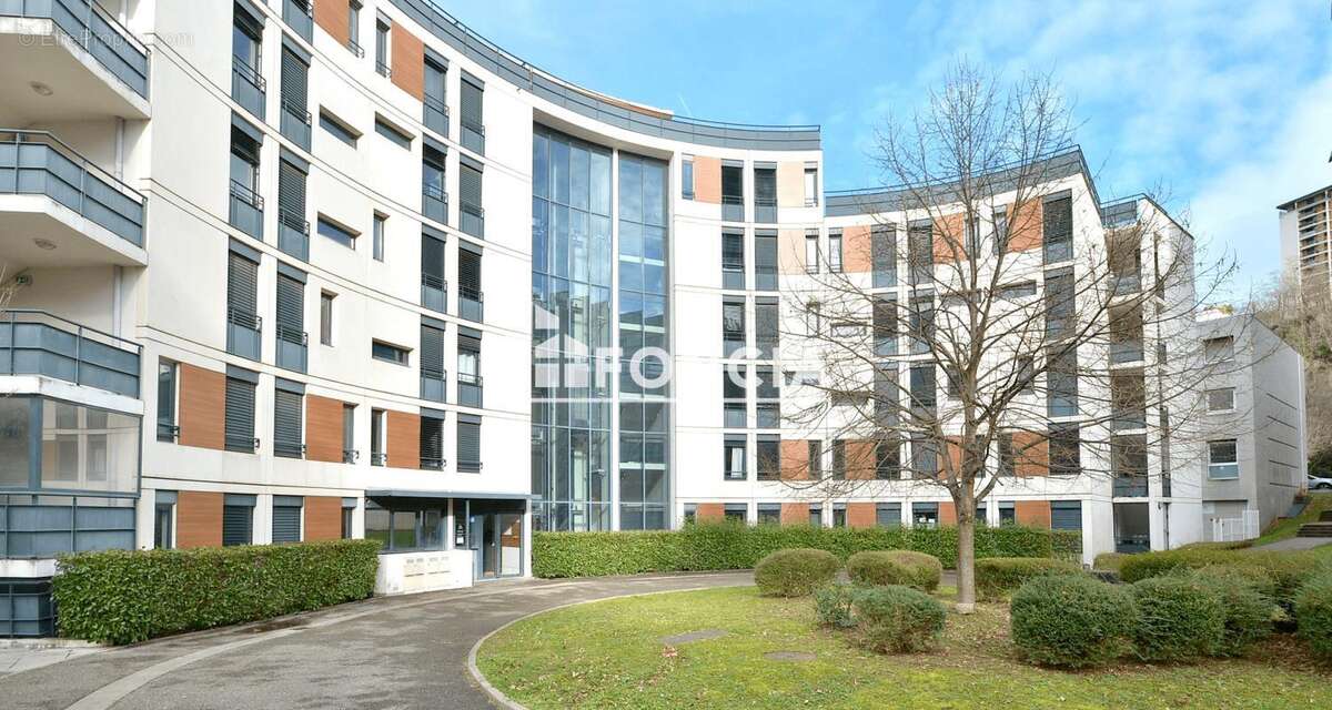 Lyon 9ᵉ – investissement lmnp sous bail commercial - lmnp - photo 2