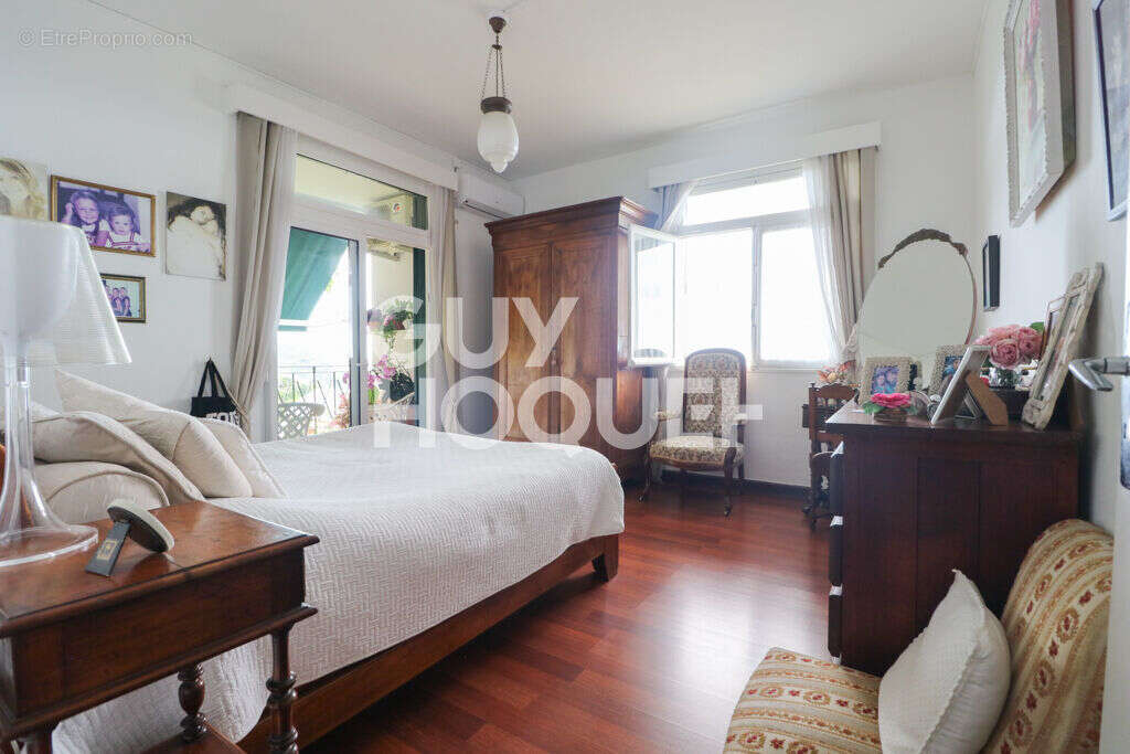 Maison à SAINT-DENIS