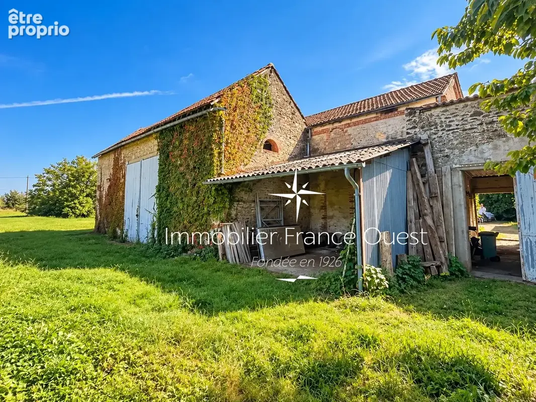 Maison de maître à rénover avec dépendances   Aux portes de Sablé-sur-Sarthe - photo 11
