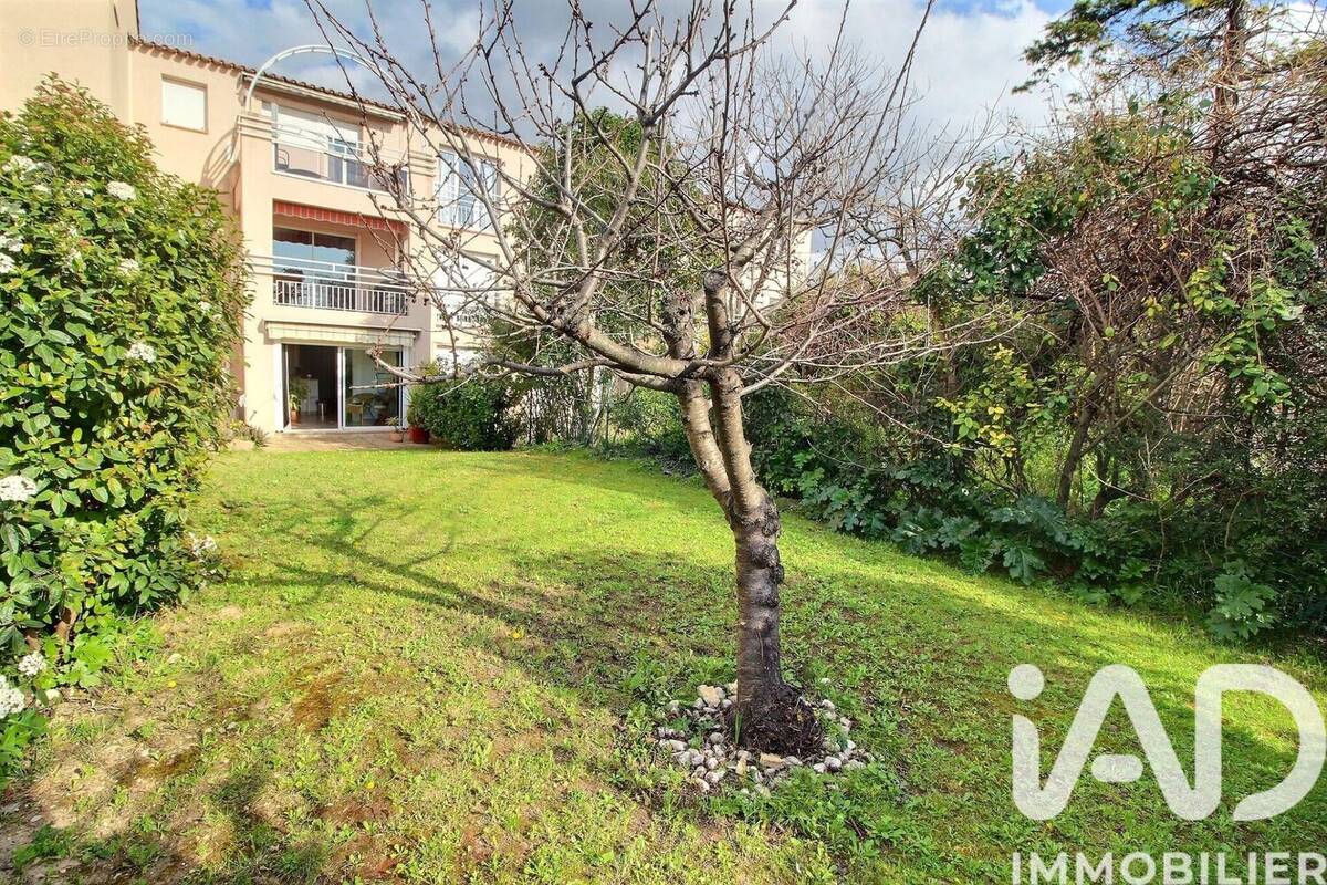 Photo 1 - Appartement à PLAN-DE-CUQUES