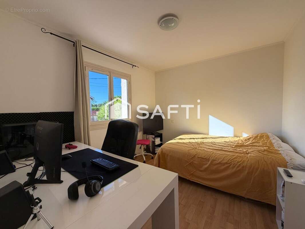 Photo 3 - Maison à BRESSOLS
