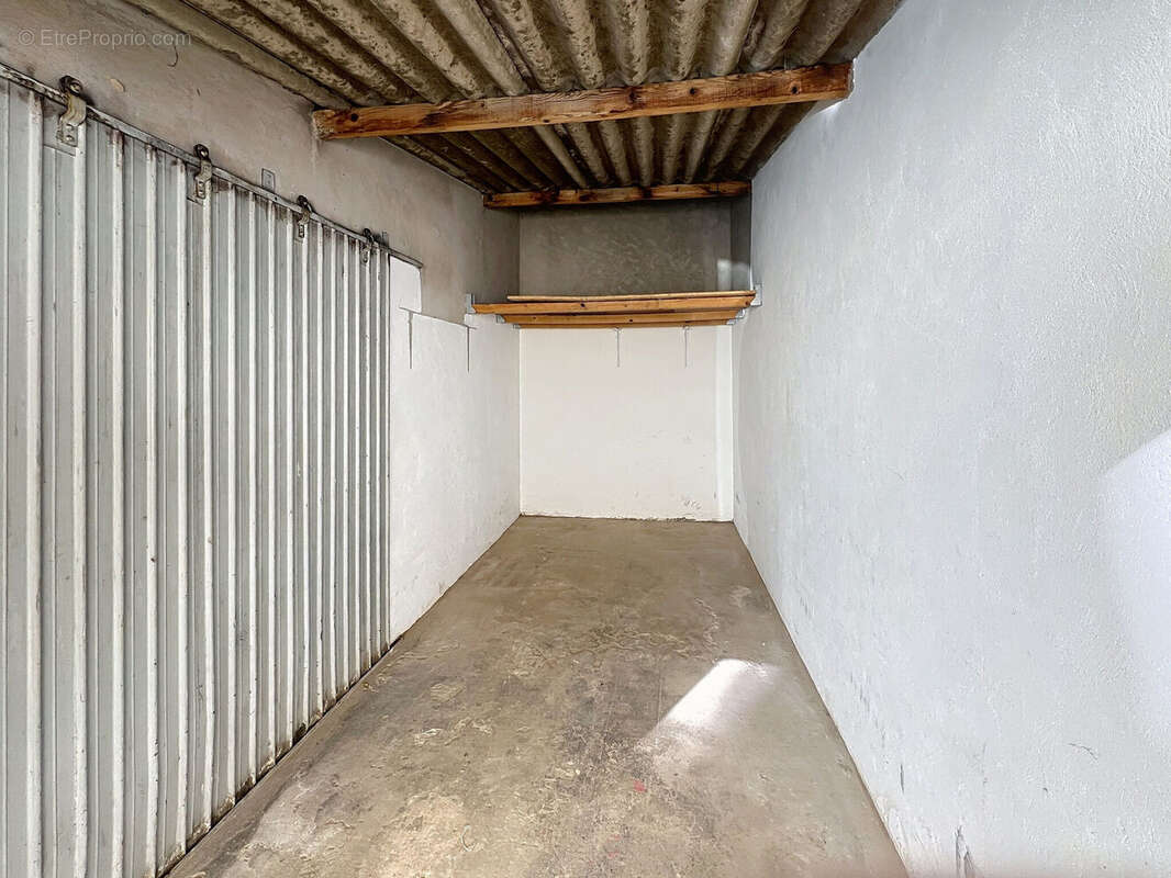 Photo 3 - Parking à CANNES