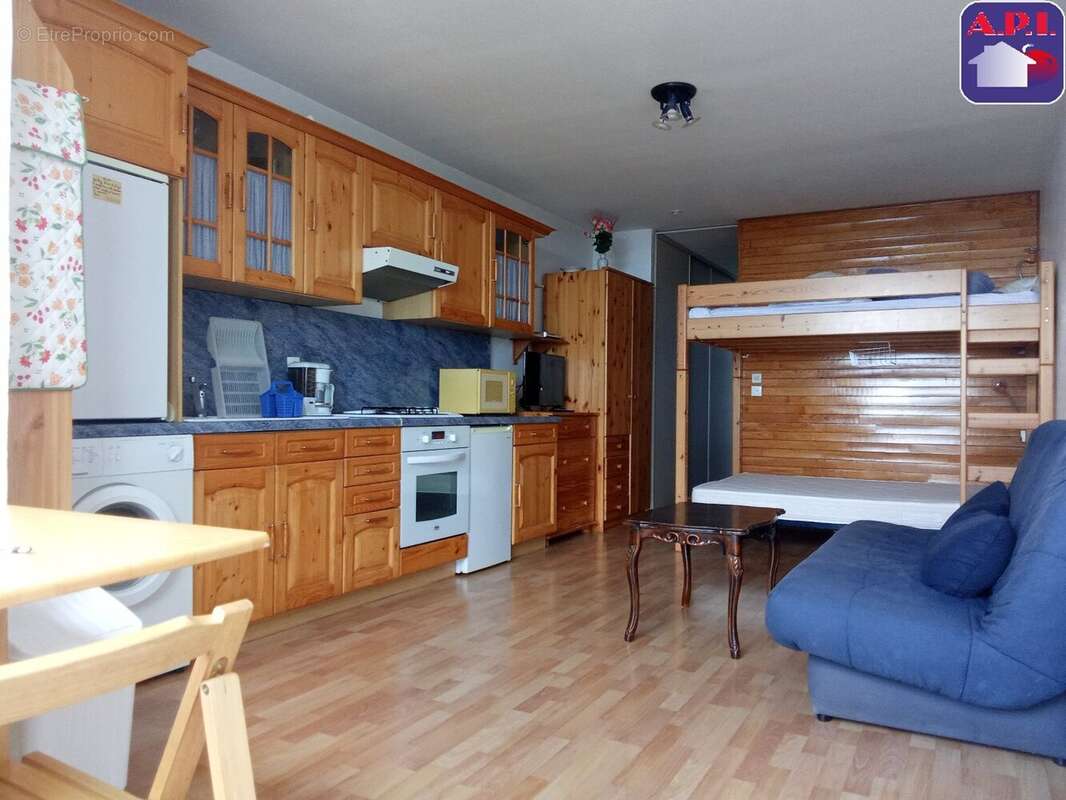 Appartement à VILLENEUVE-D&#039;OLMES