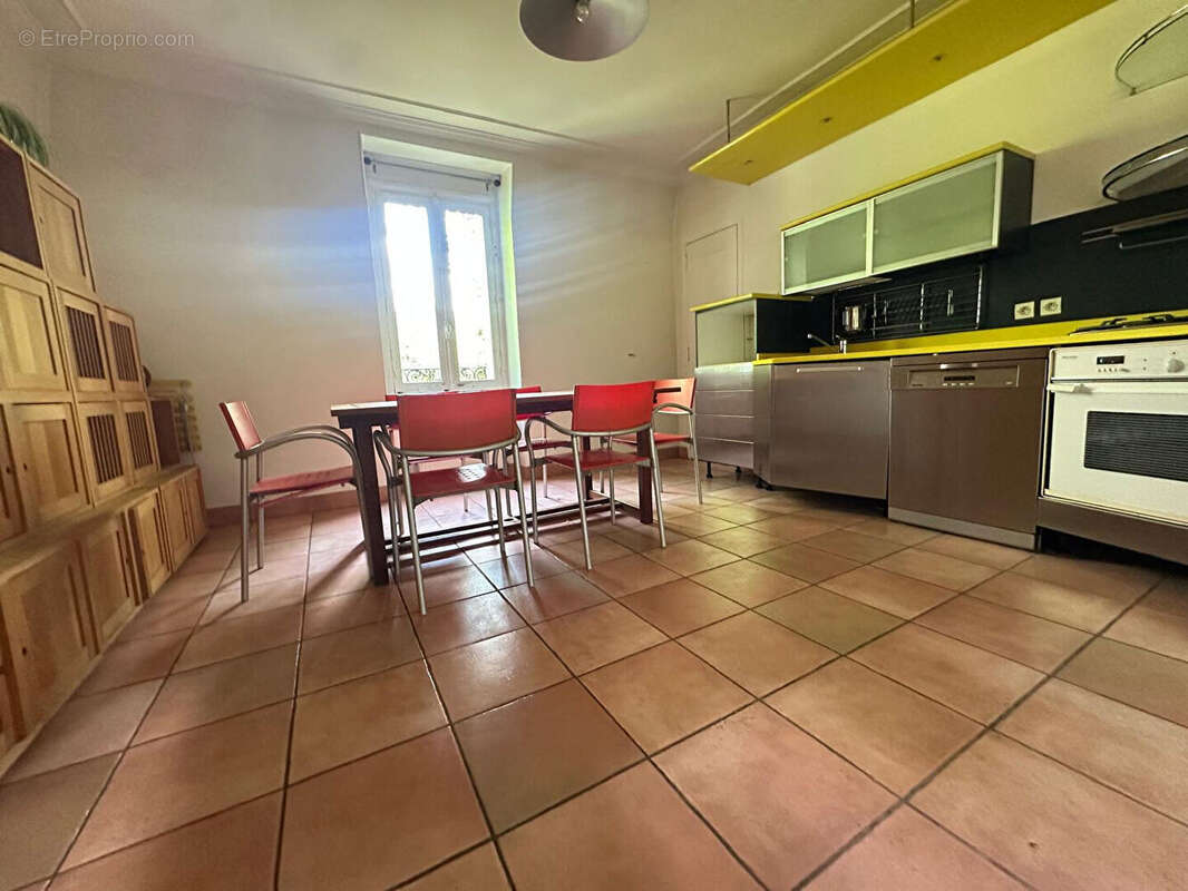 Appartement à MAISONS-LAFFITTE