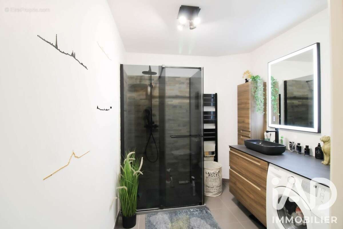 Photo 6 - Appartement à LES MUREAUX