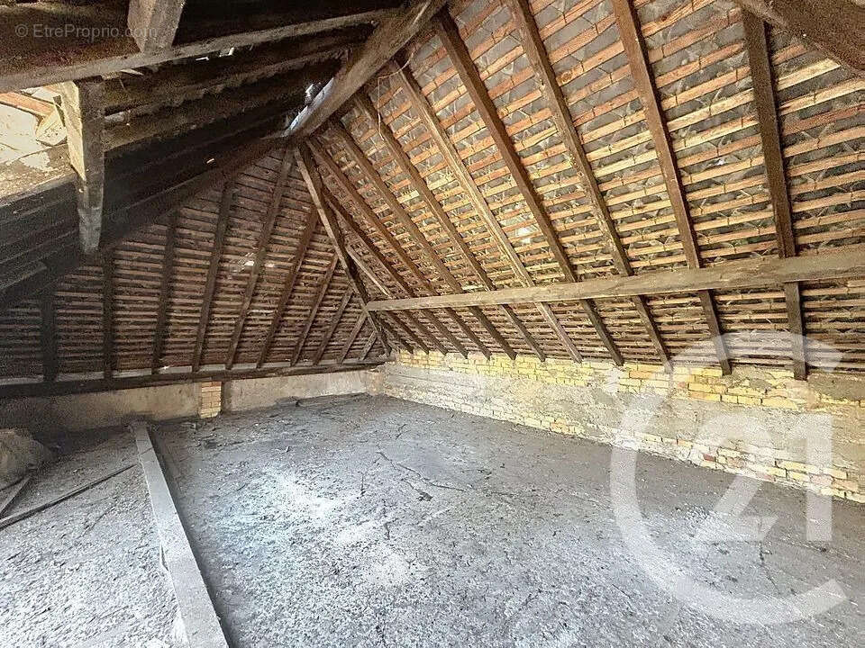 Maison 238 m² à Livry-Sur-Seine  - photo 26