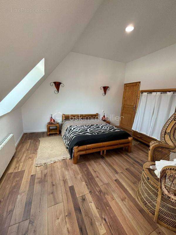 Maison à NANTEUIL-LE-HAUDOUIN