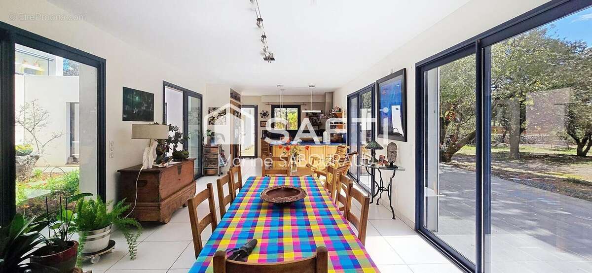 Photo 5 - Maison à REGUSSE