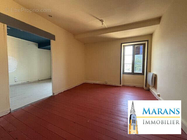 Maison à LE GUE-DE-VELLUIRE