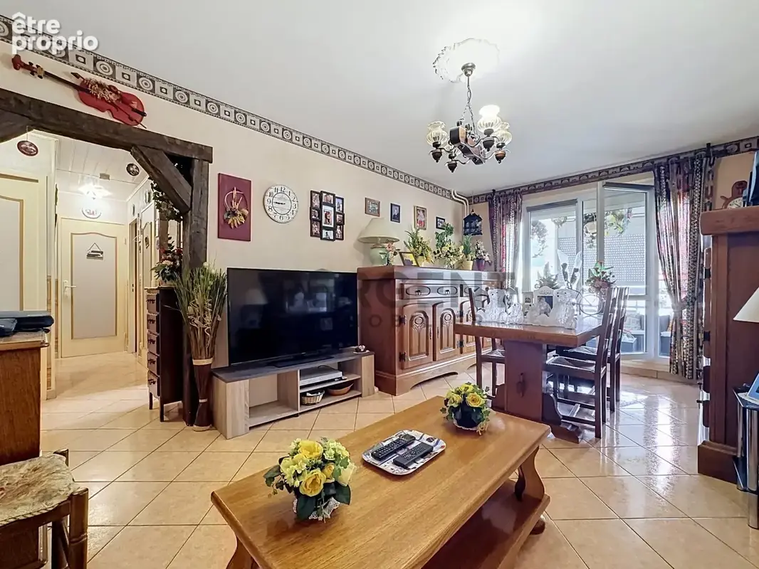 Appartement à CHARLEVILLE-MEZIERES