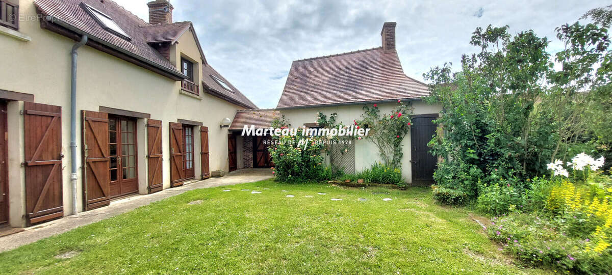 Maison 144 m² à La Guierche  - photo 13