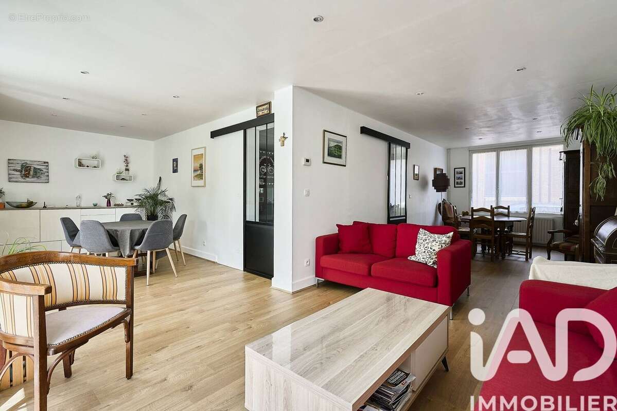 Photo 2 - Maison à MARCQ-EN-BAROEUL