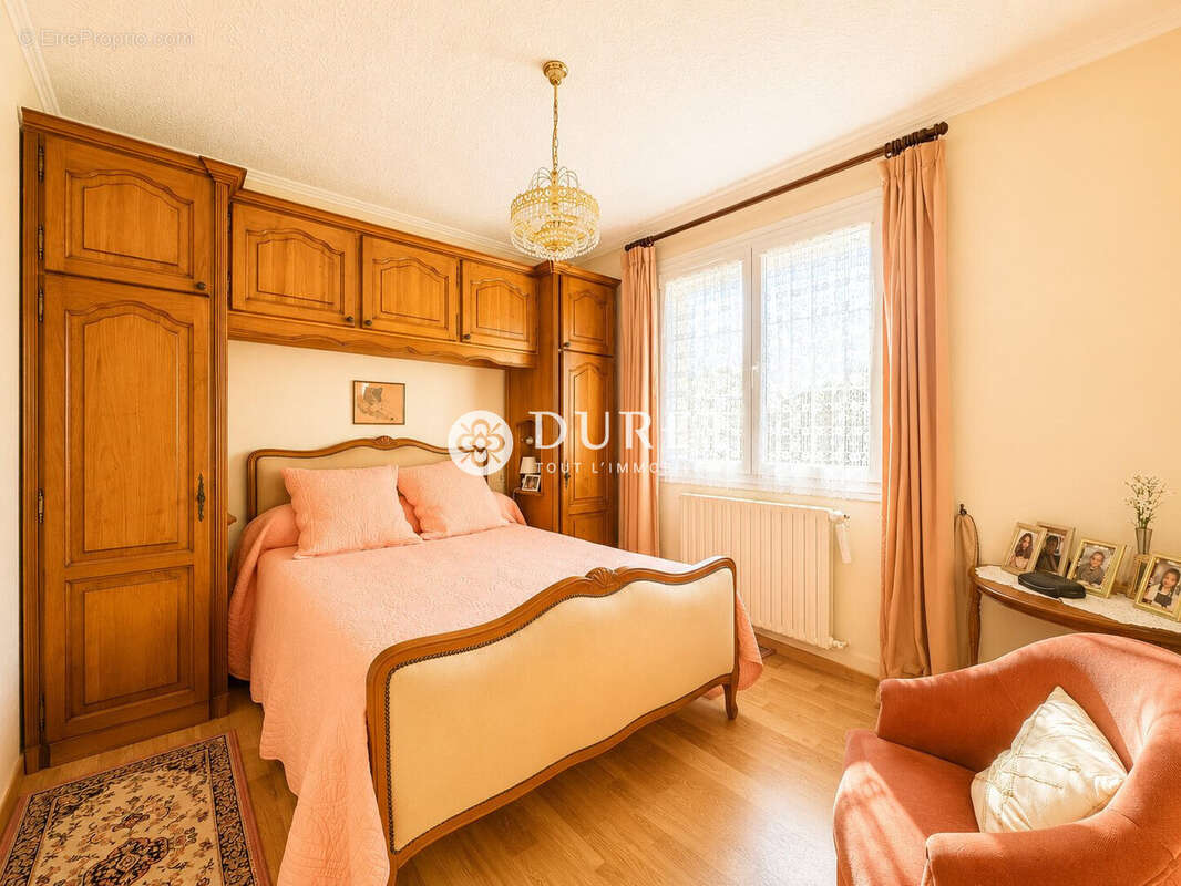 Maison 84 m² à Challans  - photo 8
