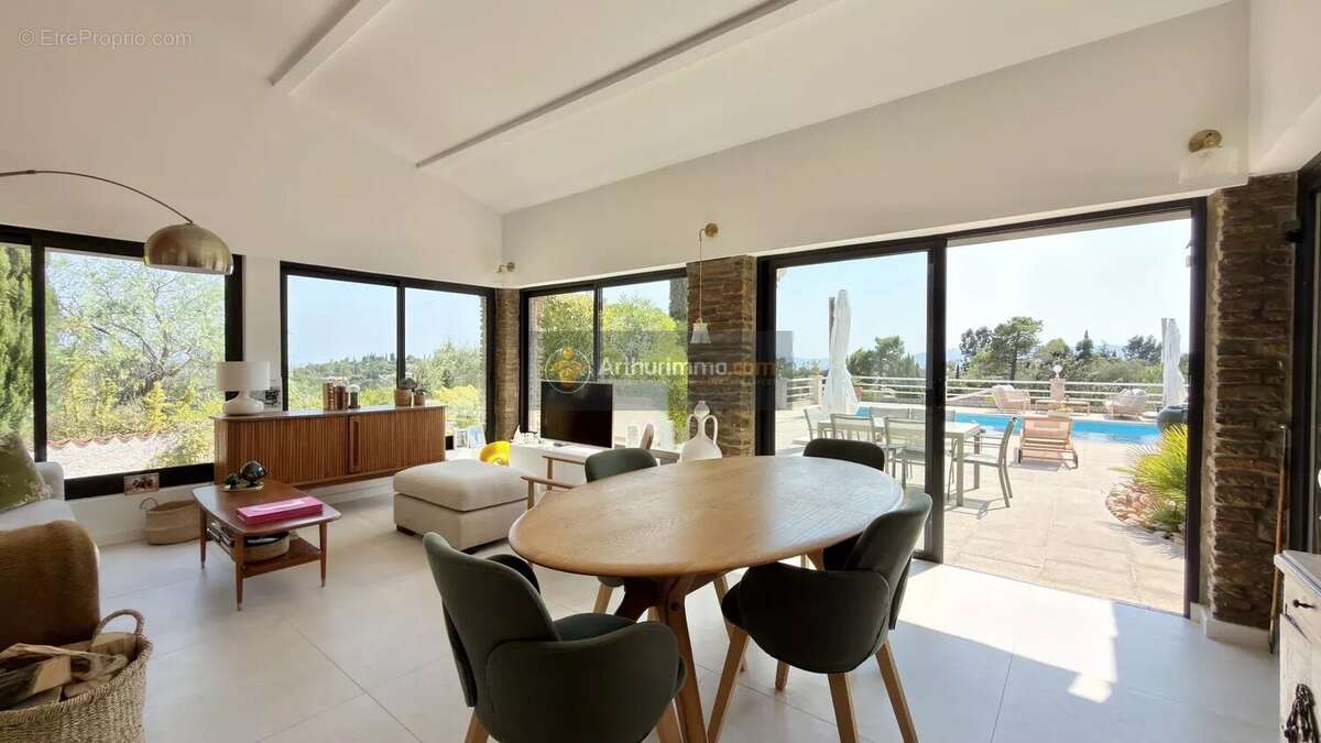 Maison 116 m² à Frejus  - photo 8
