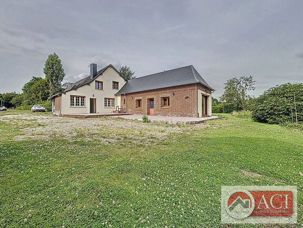 Maison à ETREPAGNY