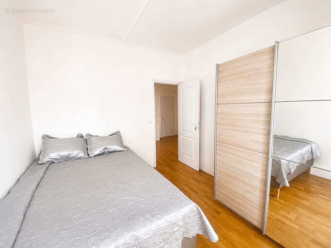 Appartement 44 m² - Rue du Faubourg du Temple, Paris 11 - photo 5