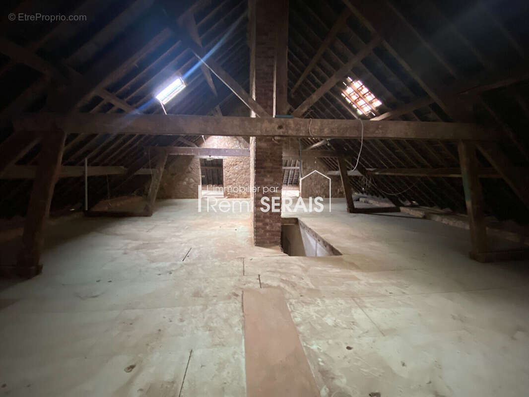 Maison à LE CHATELLIER