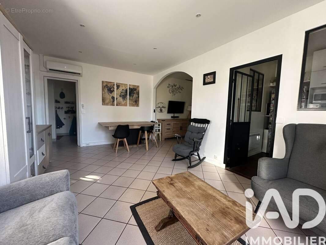 Photo 2 - Maison à VILLEJUIF