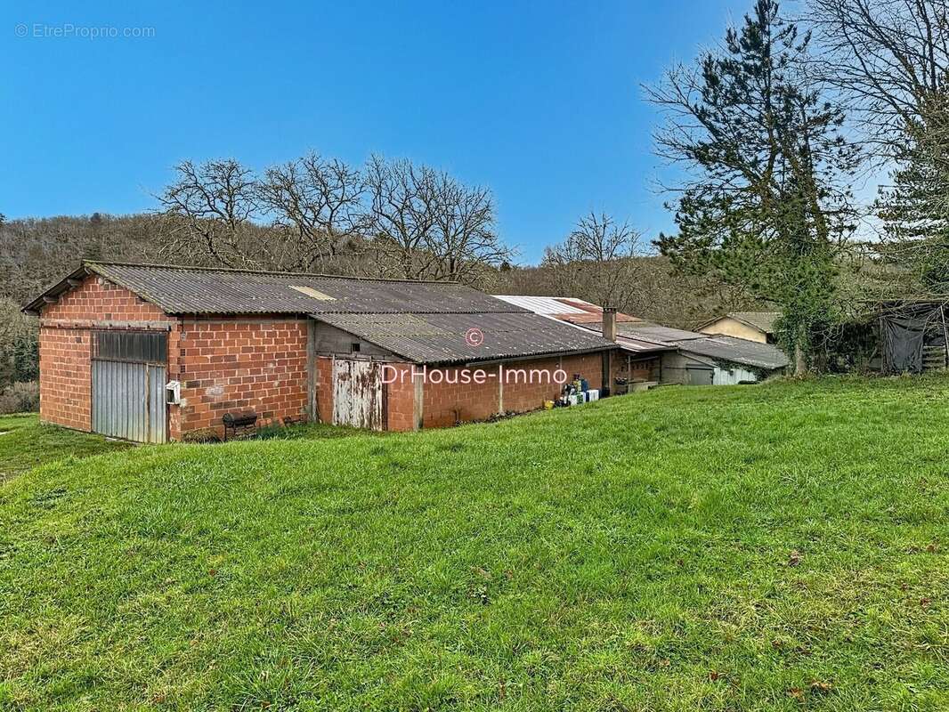 Maison à CAUSE-DE-CLERANS