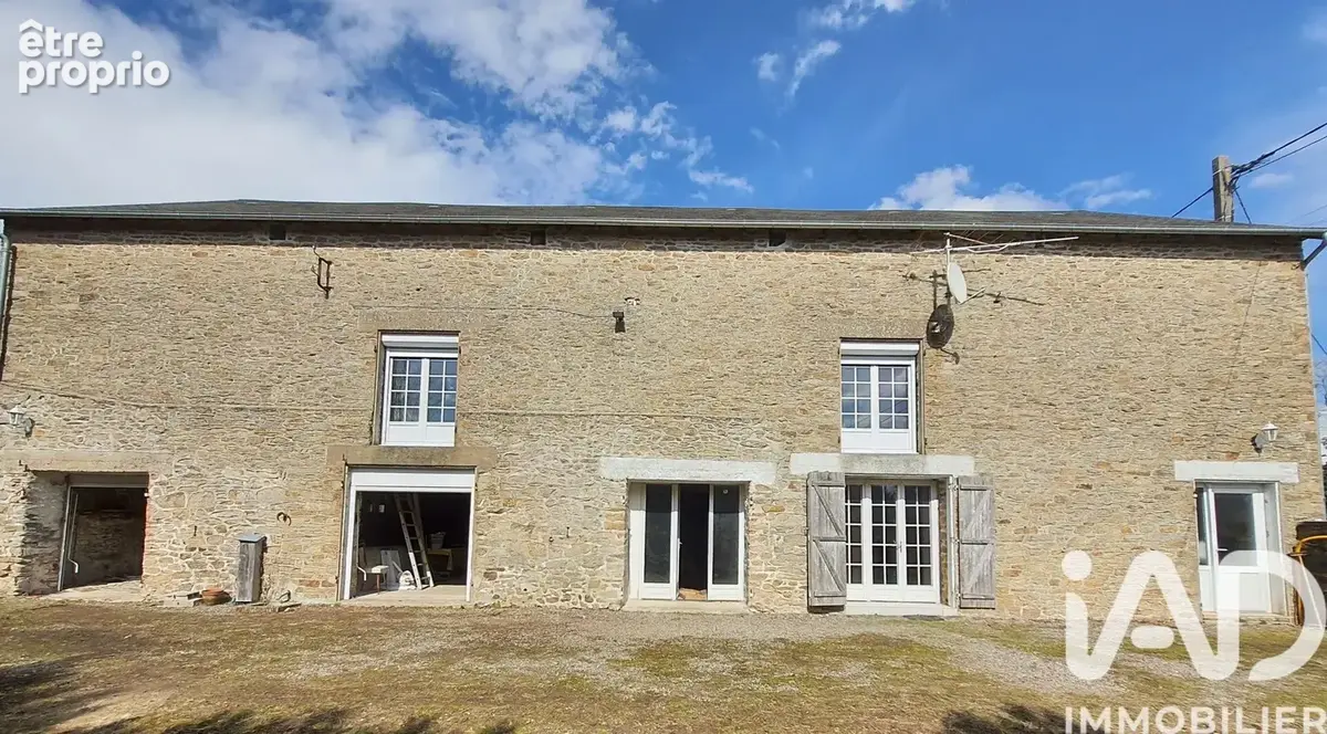 Photo 1 - Maison à AZERABLES