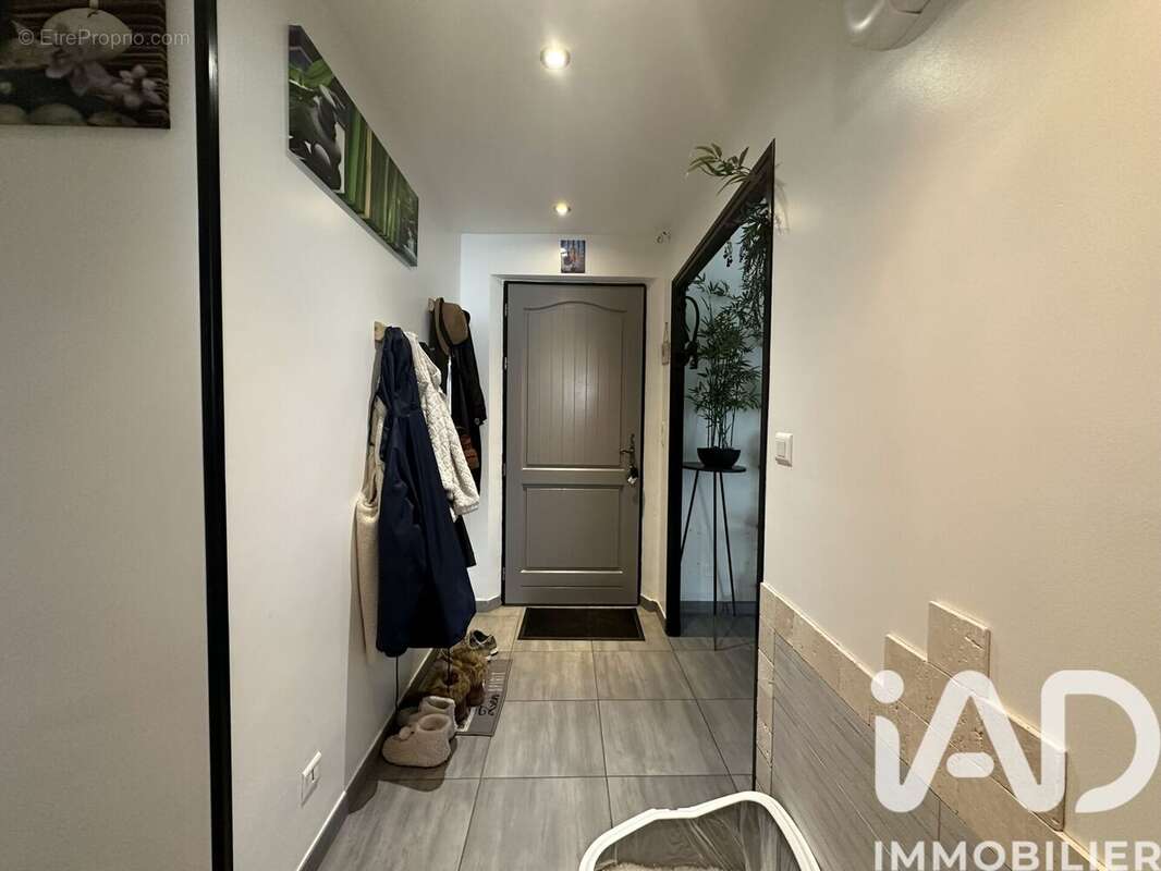 Maison 89 m² à Tornac  - photo 7