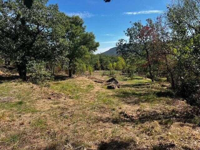 Terrain à OLMET-ET-VILLECUN