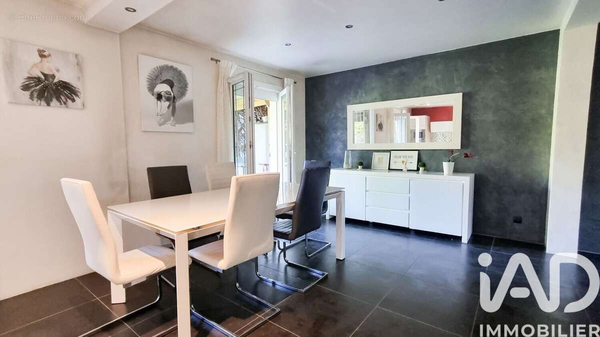 Photo 9 - Maison à LE THILLAY