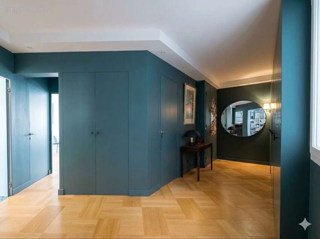 Cœur de Passy, bel appartement rénové, au calme, très lumineux,  jolie vue dégagée, ambiance village - photo 10