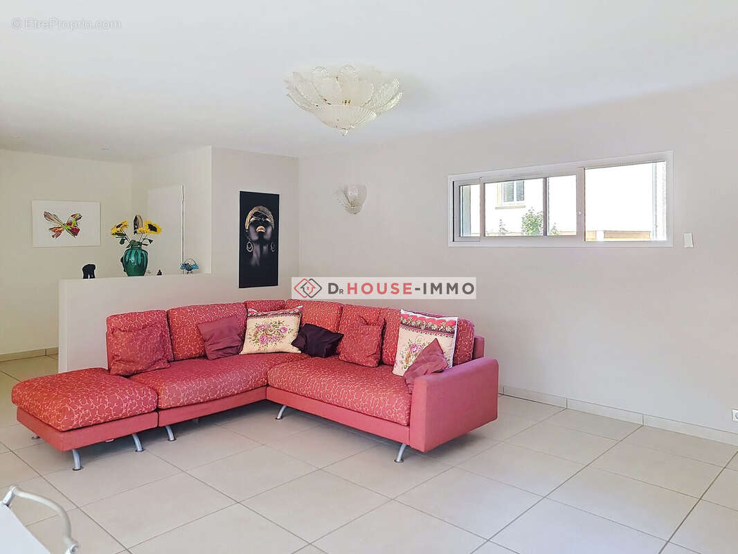 Maison à SAINT-QUENTIN-SUR-ISERE