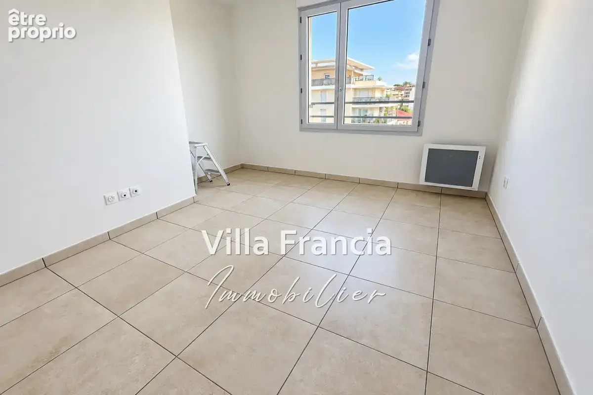 Appartement 2 pièces 43 m² à vendre à Le Cannet (06110) - photo 5