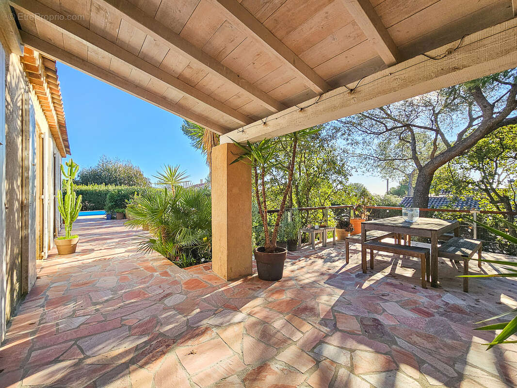 Maison à SAINT-RAPHAEL